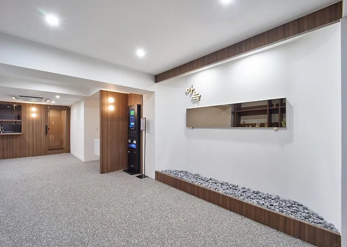 Hotel Anook Nampo