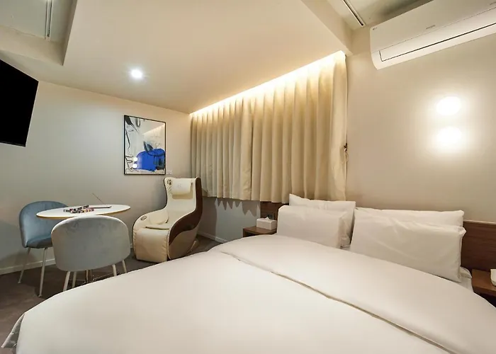 Anook Nampo Hotel