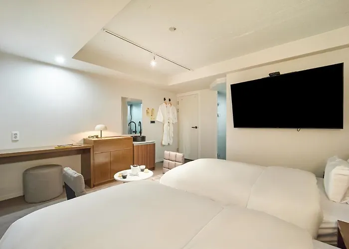 Hotel Anook Nampo