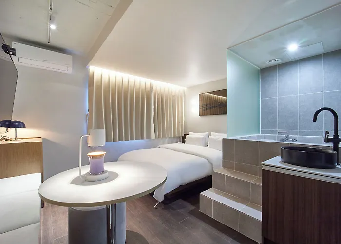 Hotel Anook Nampo *