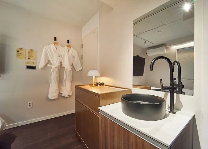 Anook Nampo Hotel